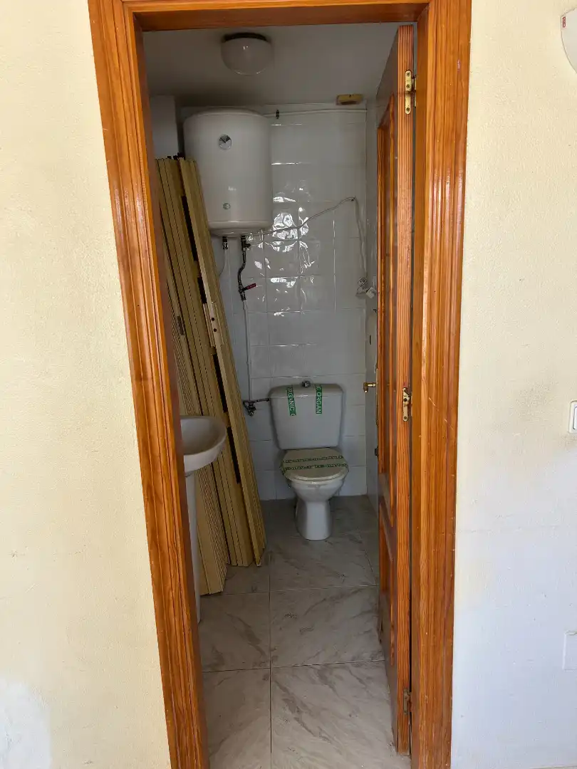 Badezimmer von Geschaftsraum zum Verkauf in Los Alcázares
