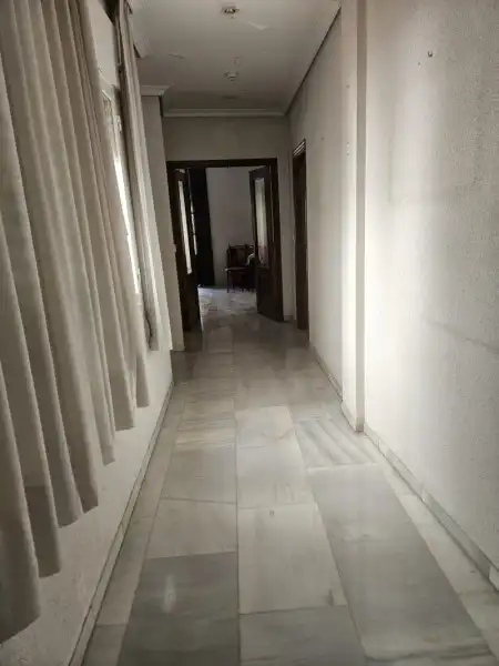 Piso con terraza en venta en Centro