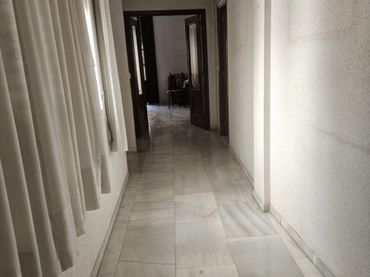 Appartamento con balcone in vendita a Centro
