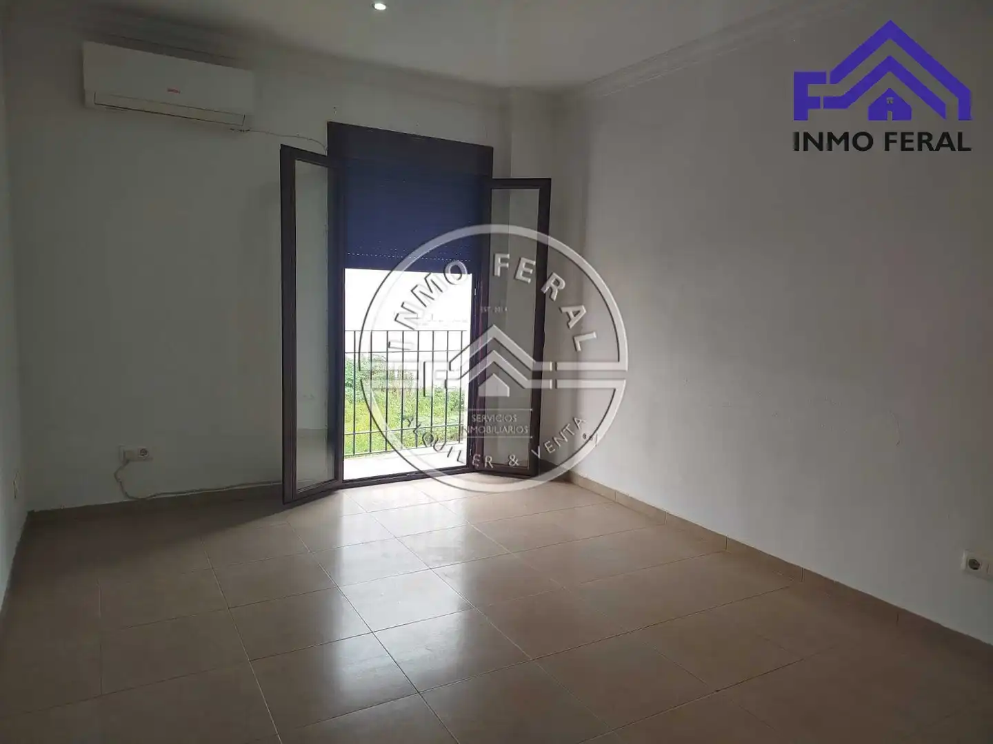 Piso en venta en Écija con Aire acondicionado, Calefacción y Balcón