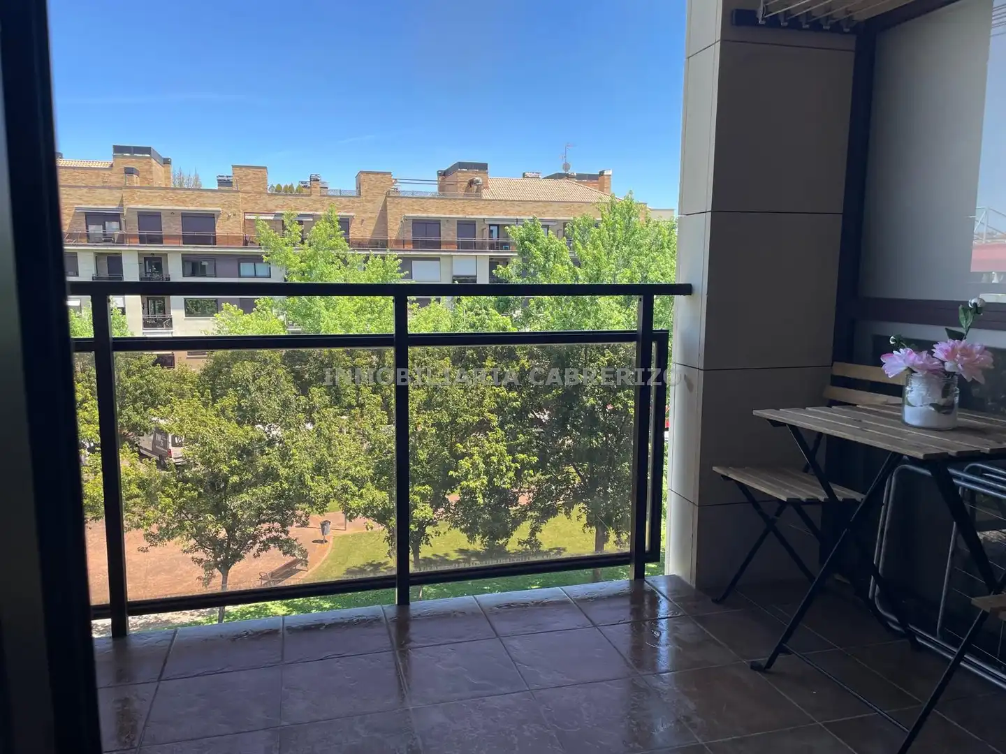 Terrassa de Apartament de lloguer en  Logroño amb Calefacció, Parquet i Terrassa