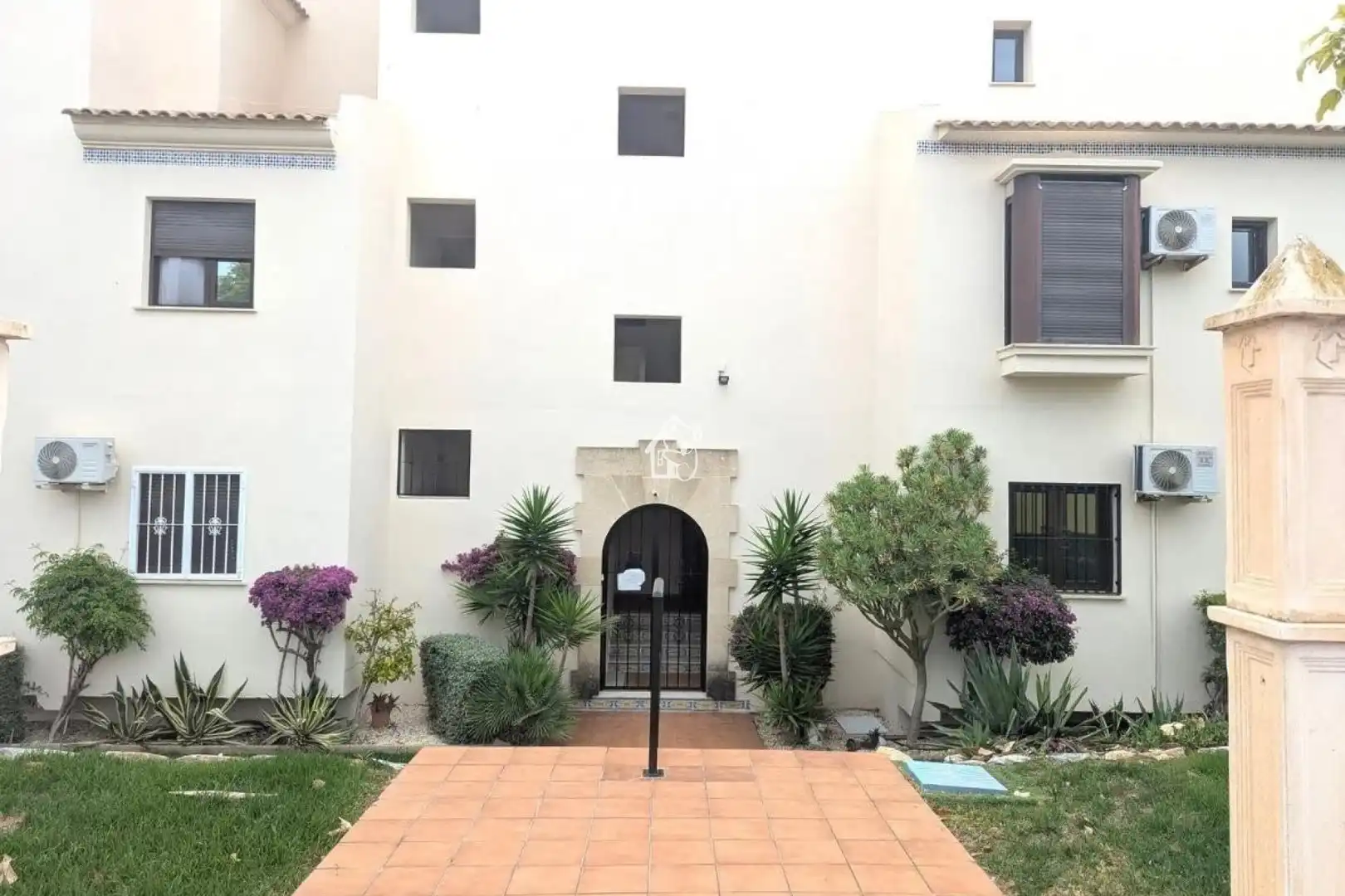 Exterior view of Ground floor for rent in Orihuela  with Air Conditioner, Private garden and Terrace