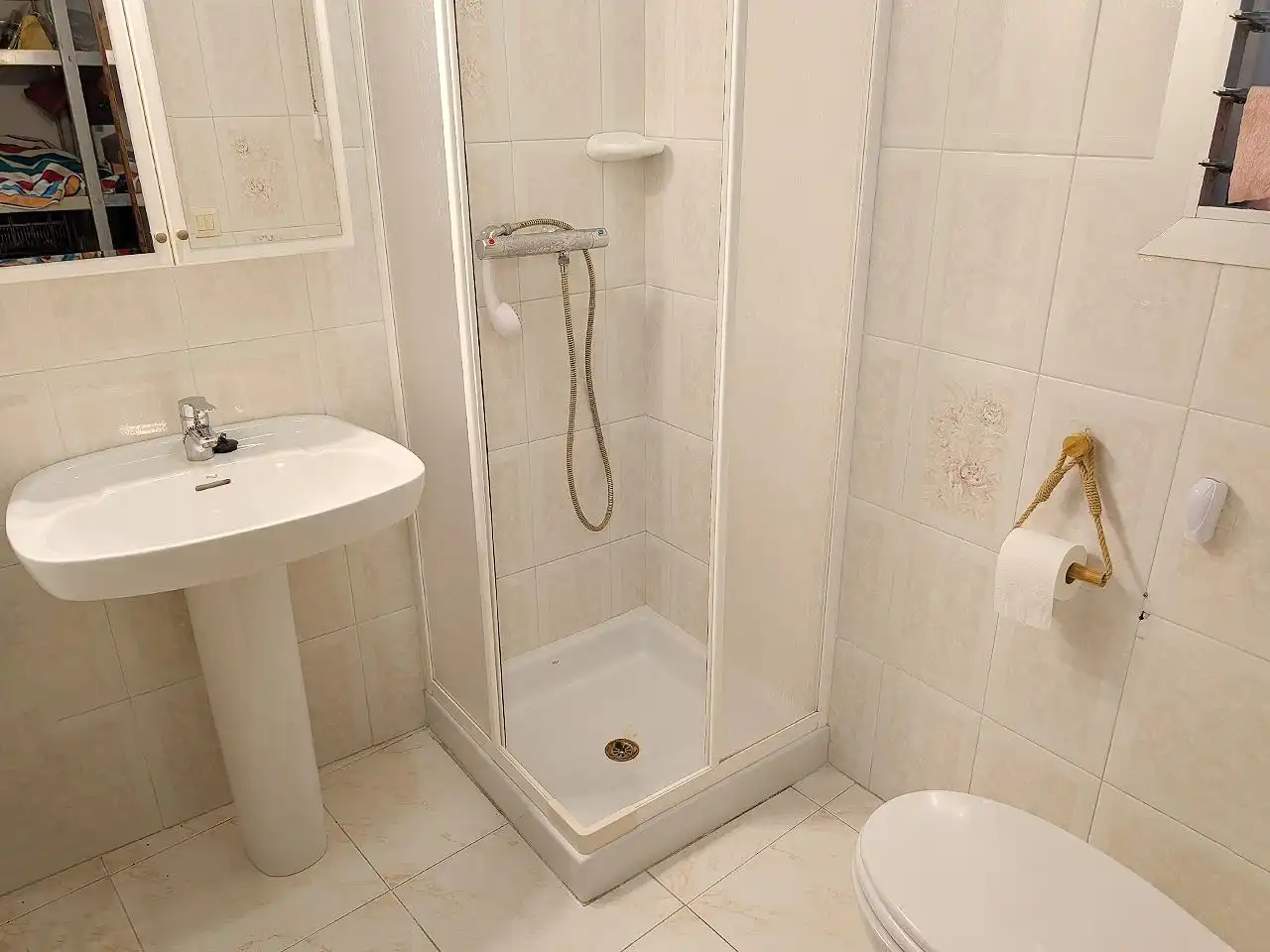 Bathroom of Houses for sale in Freginals  with Air Conditioner, Heating and Terrace