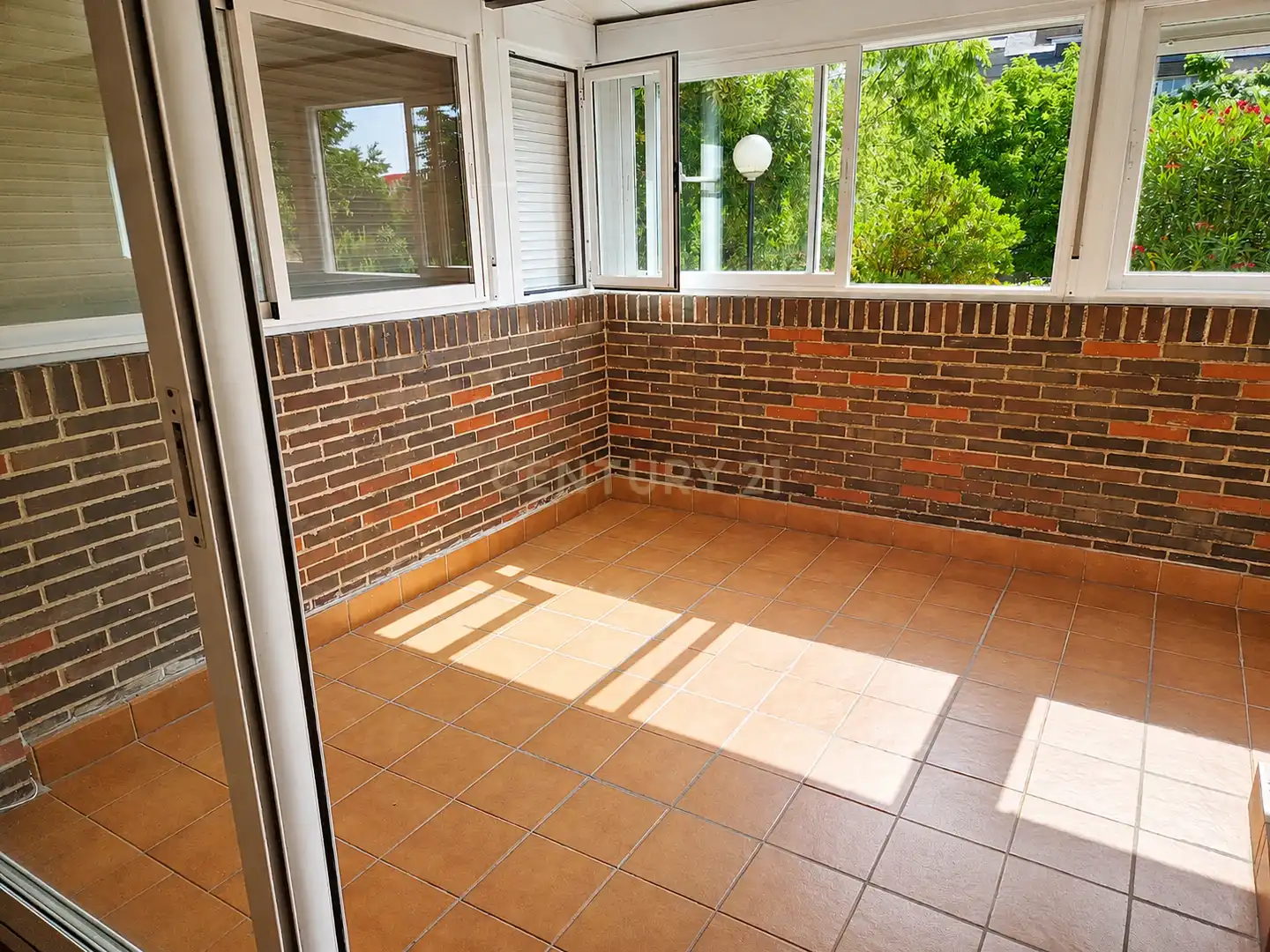 Terraza de Apartamento de alquiler en Majadahonda con Piscina