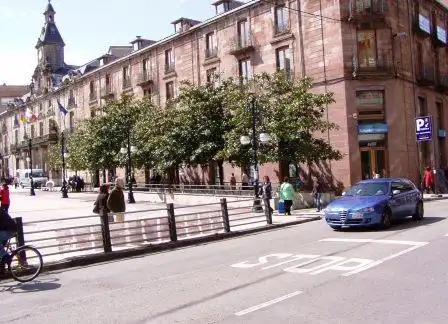 Büro mit Aufzug zur Miete in Bulevar Luciano Demetrio Herrero, imagen 4
