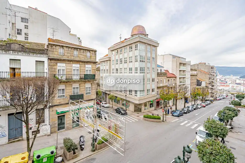 Apartamento en venta en Plaza España - Corte Inglés