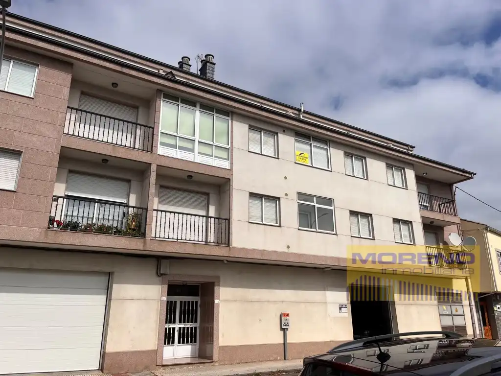 Vista exterior de Piso en venta en Bóveda