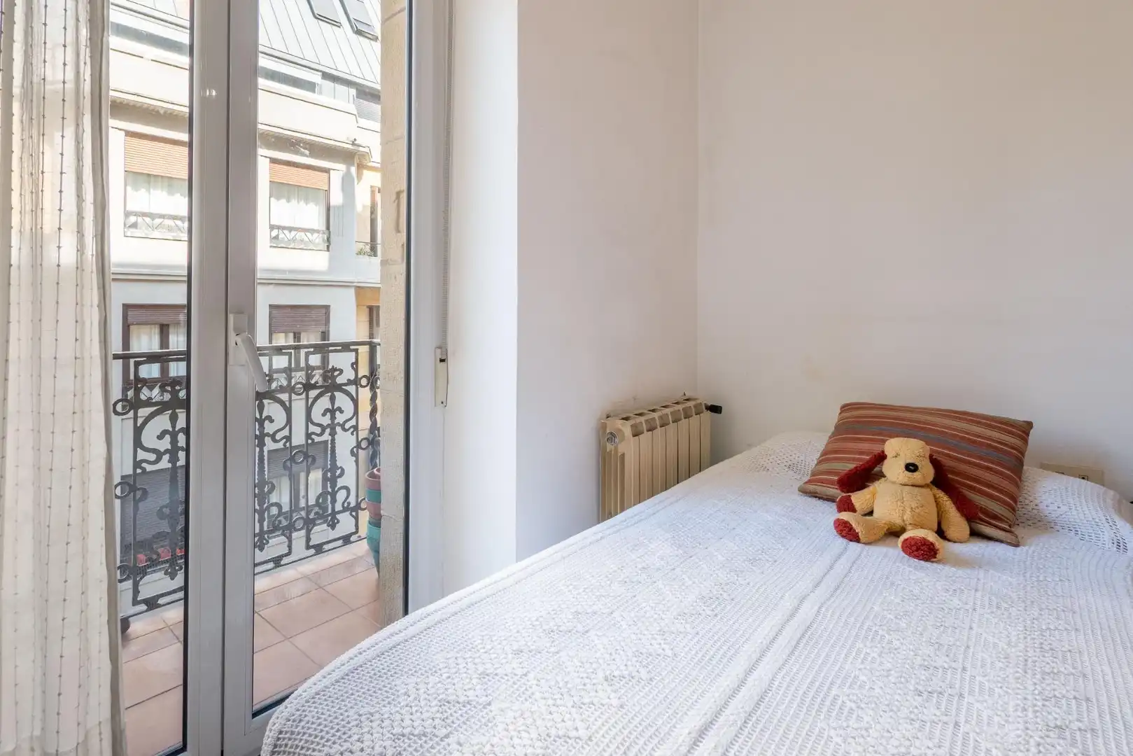 Habitación de Piso en venta en Donostia - San Sebastián  con Calefacción