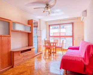 Sala d'estar de Apartament en venda en  Zaragoza Capital amb Aire condicionat i Calefacció