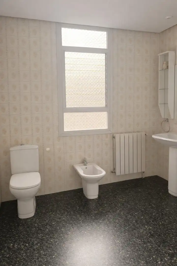 Baño de Casa adosada en venta en Almansa con Terraza