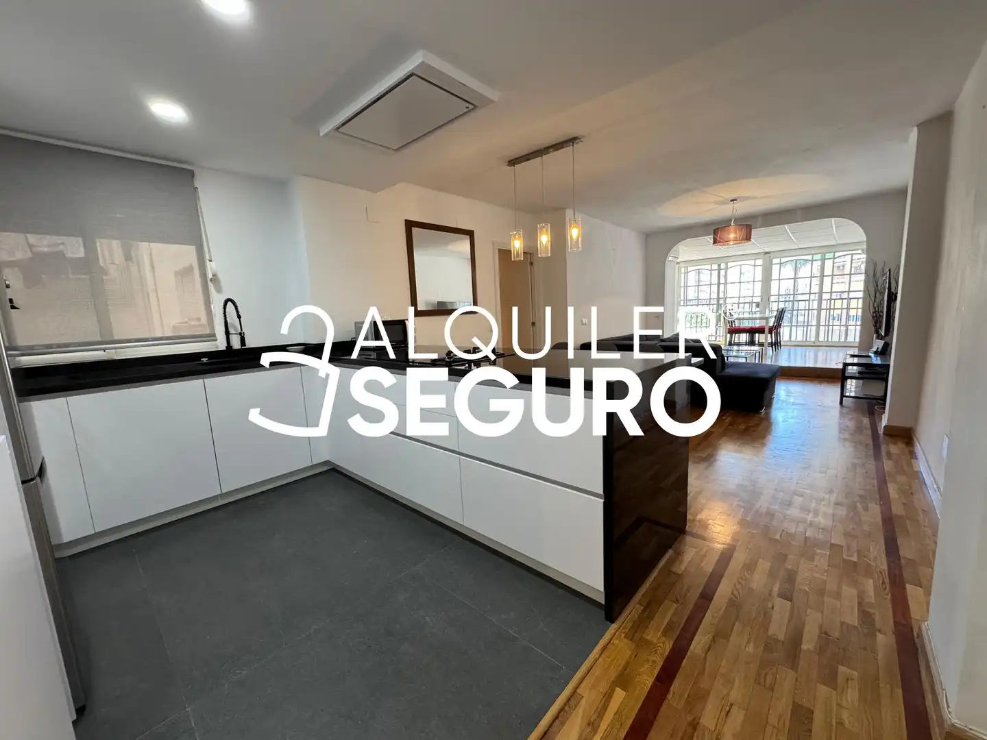 Flat with lift to rent in ingeniero jose maria garnica