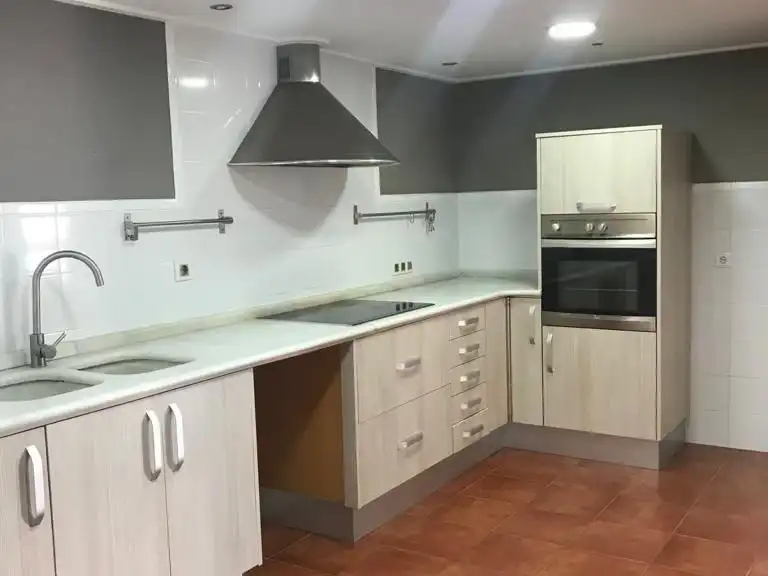 Kitchen of Flat for sale in Alzira  with Storage room and Balcony
