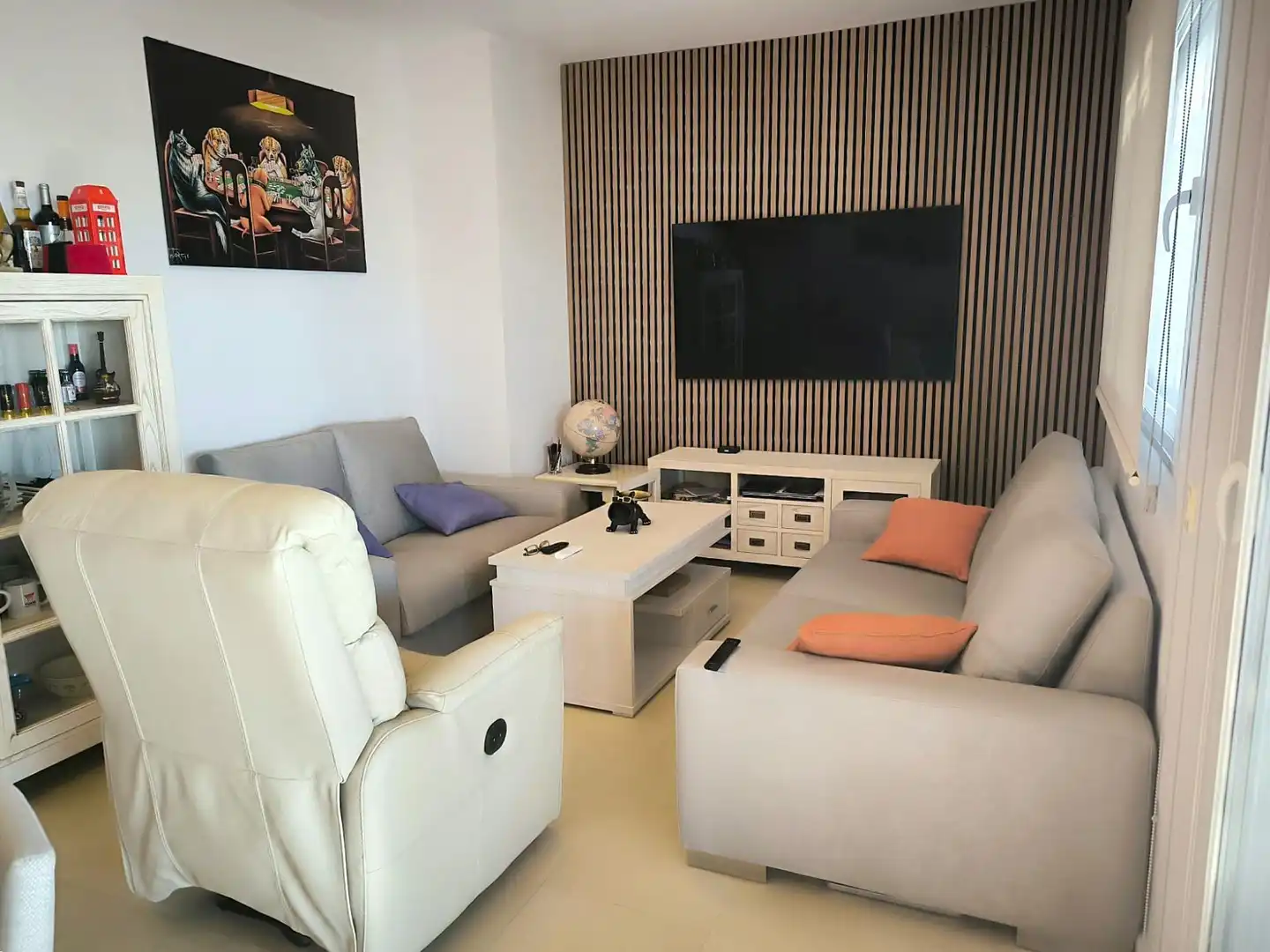 Sala de estar de Ático en venta en Vélez-Málaga con Aire acondicionado, Calefacción y Jardín privado