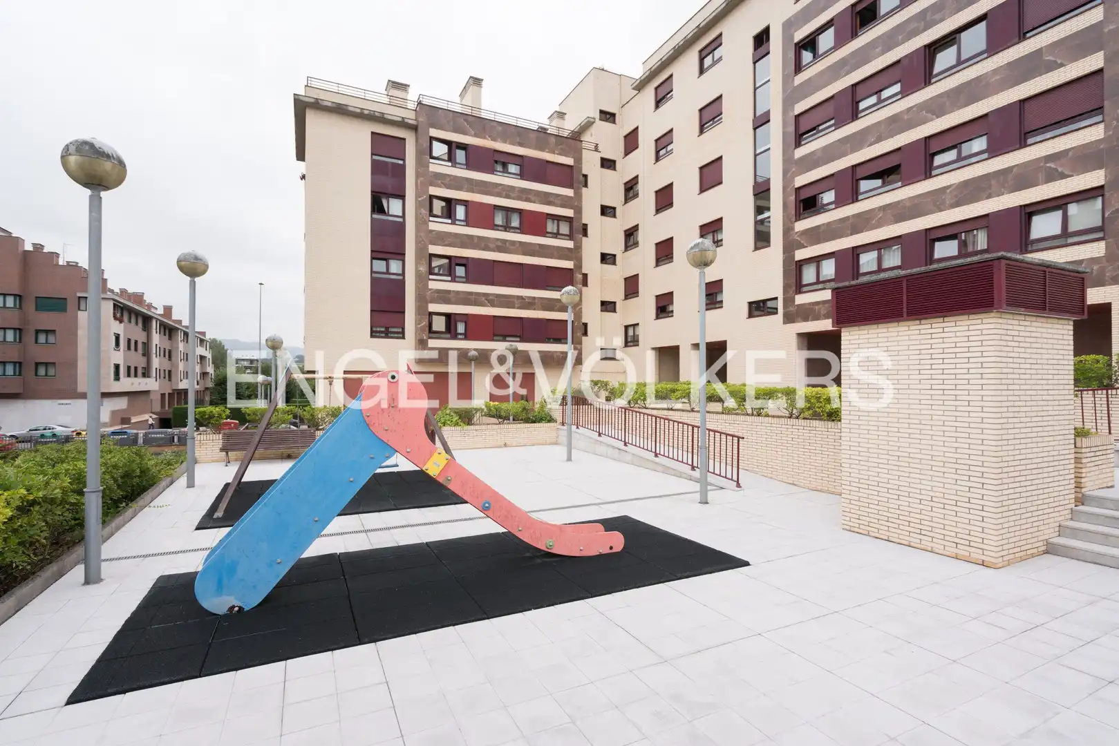 Terrassa de Pis en venda en Gijón  amb Calefacció i Parquet