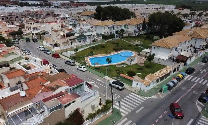 Maisonette mit Pool zum Verkauf in Laguna Azul, imagen 3