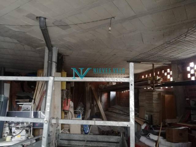 Local comercial en Venta en VICENTE RISCO en Carballo