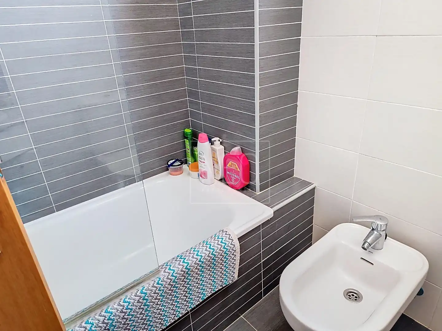 Bathroom of Flat for sale in Daimús  with Air Conditioner, Heating and Private garden