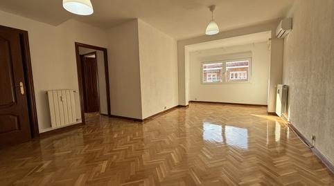 Foto 2 de Pis de lloguer a Madrid - Mauricio Legendre, Castilla, Madrid