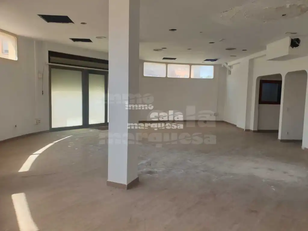 Business premises for sale in Calle Bailen, imagen 2