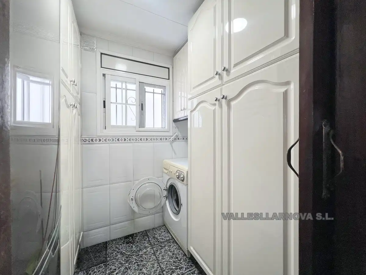 Bathroom of Houses for sale in Parets del Vallès  with Private garden, Terrace and Storage room