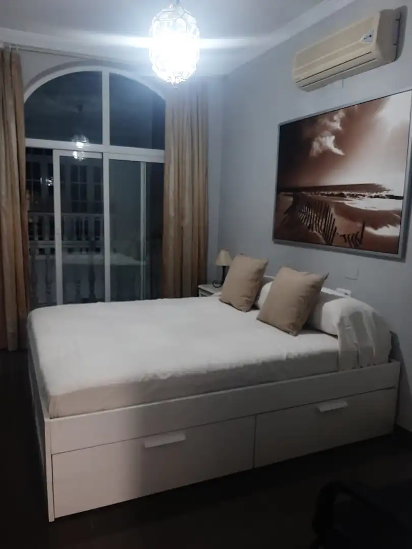 Habitación de Piso de alquiler en Villaverde del Río con Aire acondicionado, Terraza y Amueblado