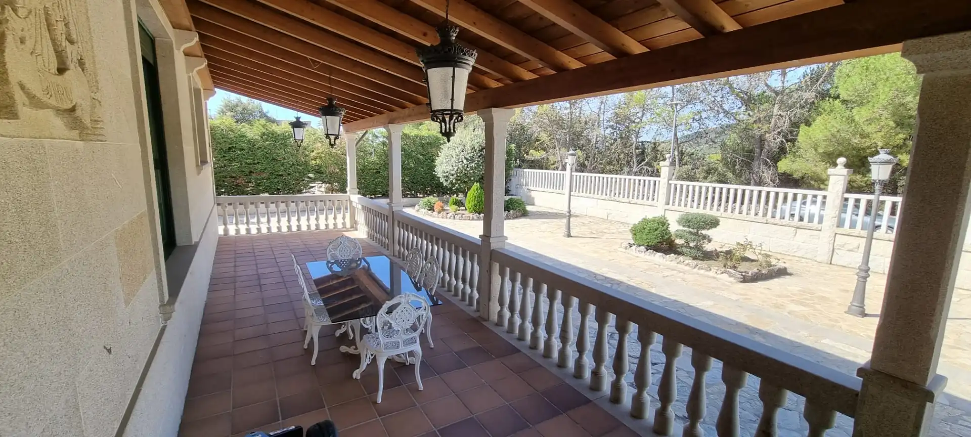 Terrassa de Casa o xalet en venda en Moralzarzal amb Aire condicionat, Calefacció i Jardí privat