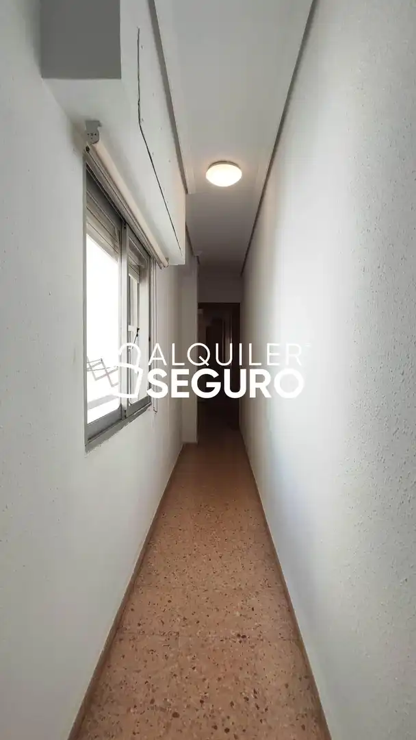 Flat for rent in Sagunto / Sagunt  with Air Conditioner, Terrace and Furnished