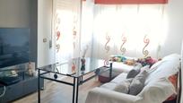 Sala d'estar de Pis en venda en  Córdoba Capital amb Aire condicionat, Terrassa i Piscina comunitària