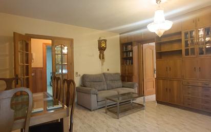 Flat for sale in Calle de Valle de Oro, Opañel