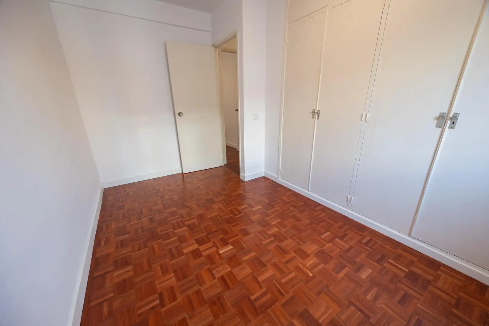 Bedroom of Flat for rent in Madrid  with Parquet flooring and Terrace