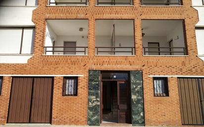 Vista exterior de Pis en venda en Medina de Pomar