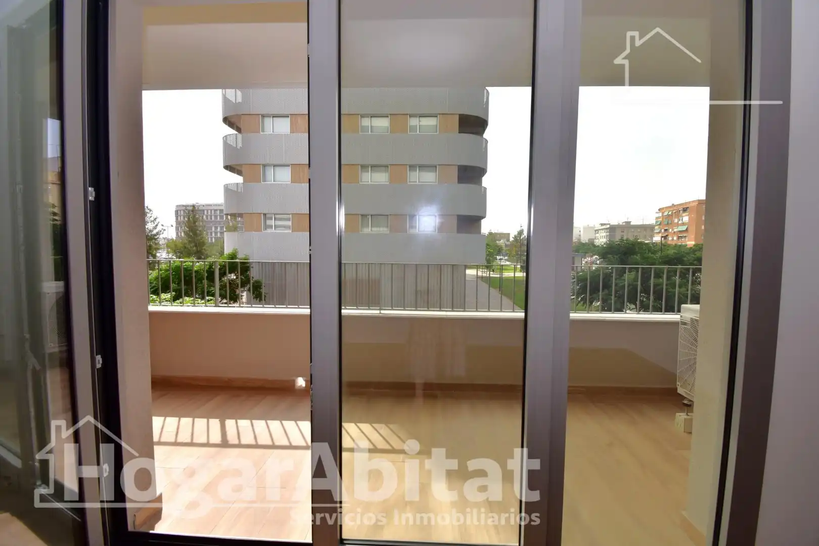 Dormitori de Pis en venda en Quart de Poblet amb Aire condicionat, Calefacció i Terrassa