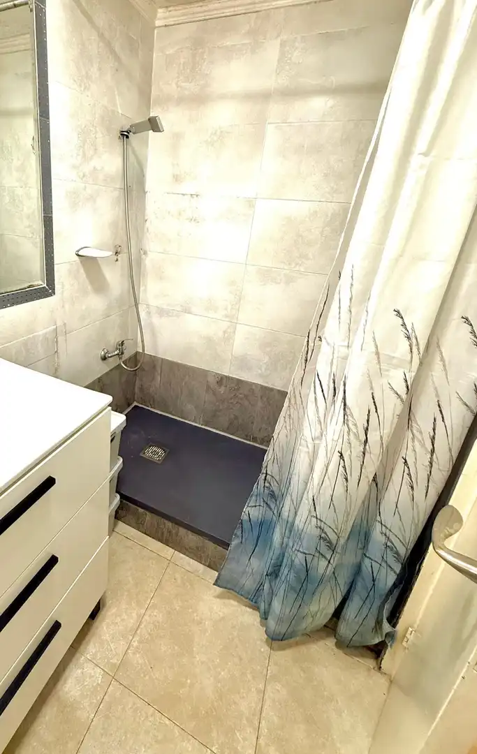 Baño de Piso en venta en  Palma de Mallorca con Aire acondicionado, Terraza y Balcón