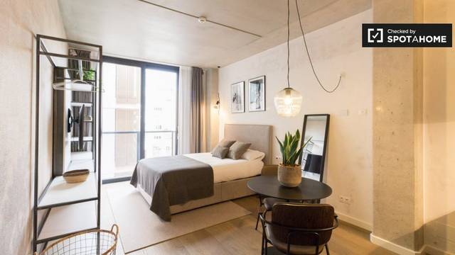 Piso en Alquiler en Fort Pienc