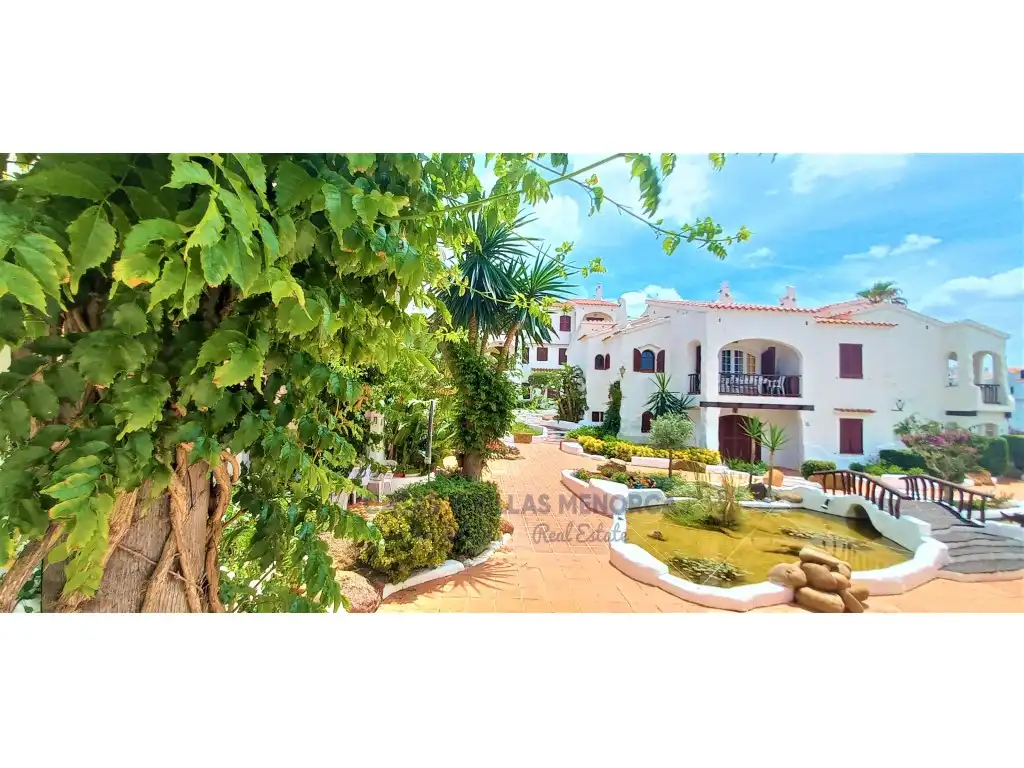 Vista exterior de Apartamento en venta en Es Mercadal