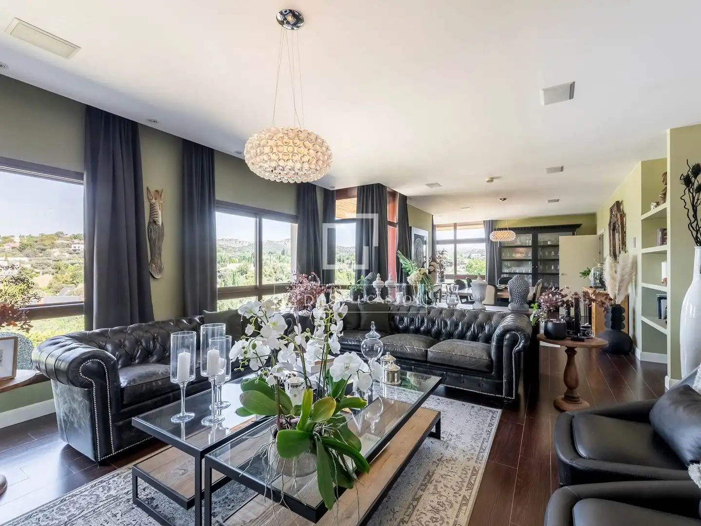 Sala de estar de Casa o chalet en venta en Las Rozas de Madrid con Aire acondicionado, Calefacción y Jardín privado
