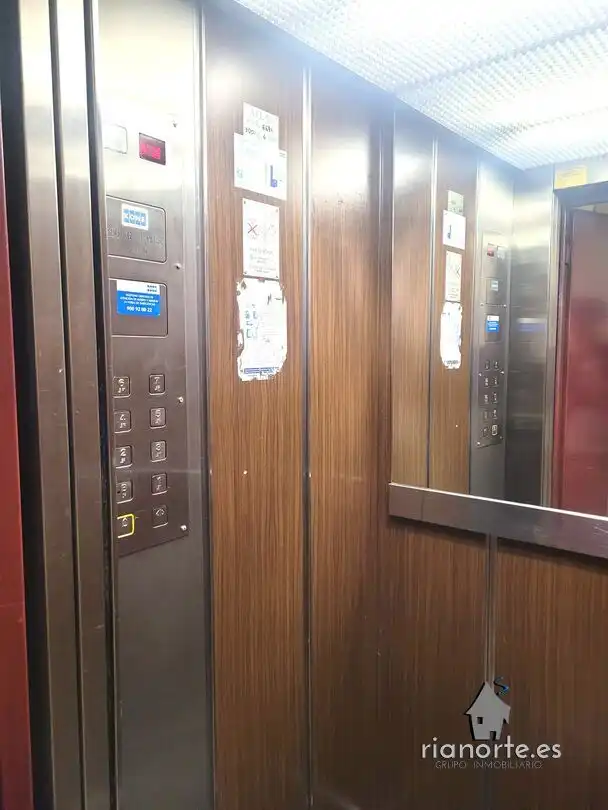 Parking de Piso en venta en Langreo con Calefacción y Trastero