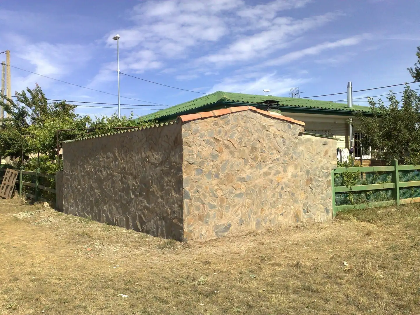 Vista exterior de Casa o xalet en venda en Matanza amb Calefacció