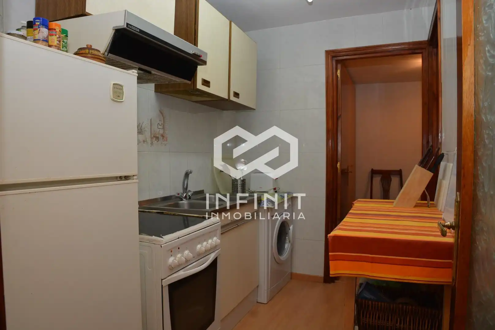 Kitchen of Houses for sale in Peñalver  with Private garden and Balcony