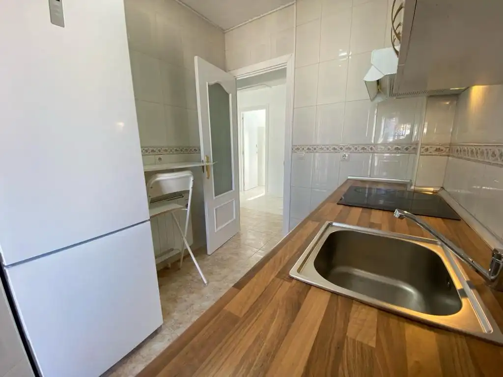 Habitación en Calle del Platino, 37, Los Rosales