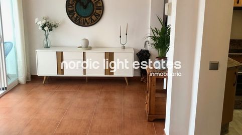 Foto 4 de Piso de alquiler en Nueva Nerja, Nerja