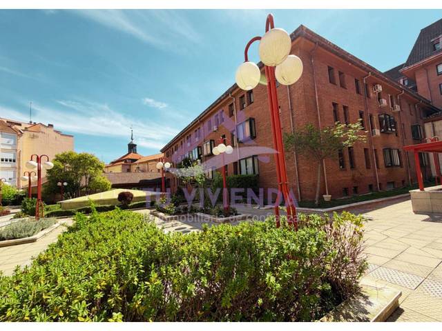Dúplex en Venta en Calle MARIA DE MOLINA en Centro