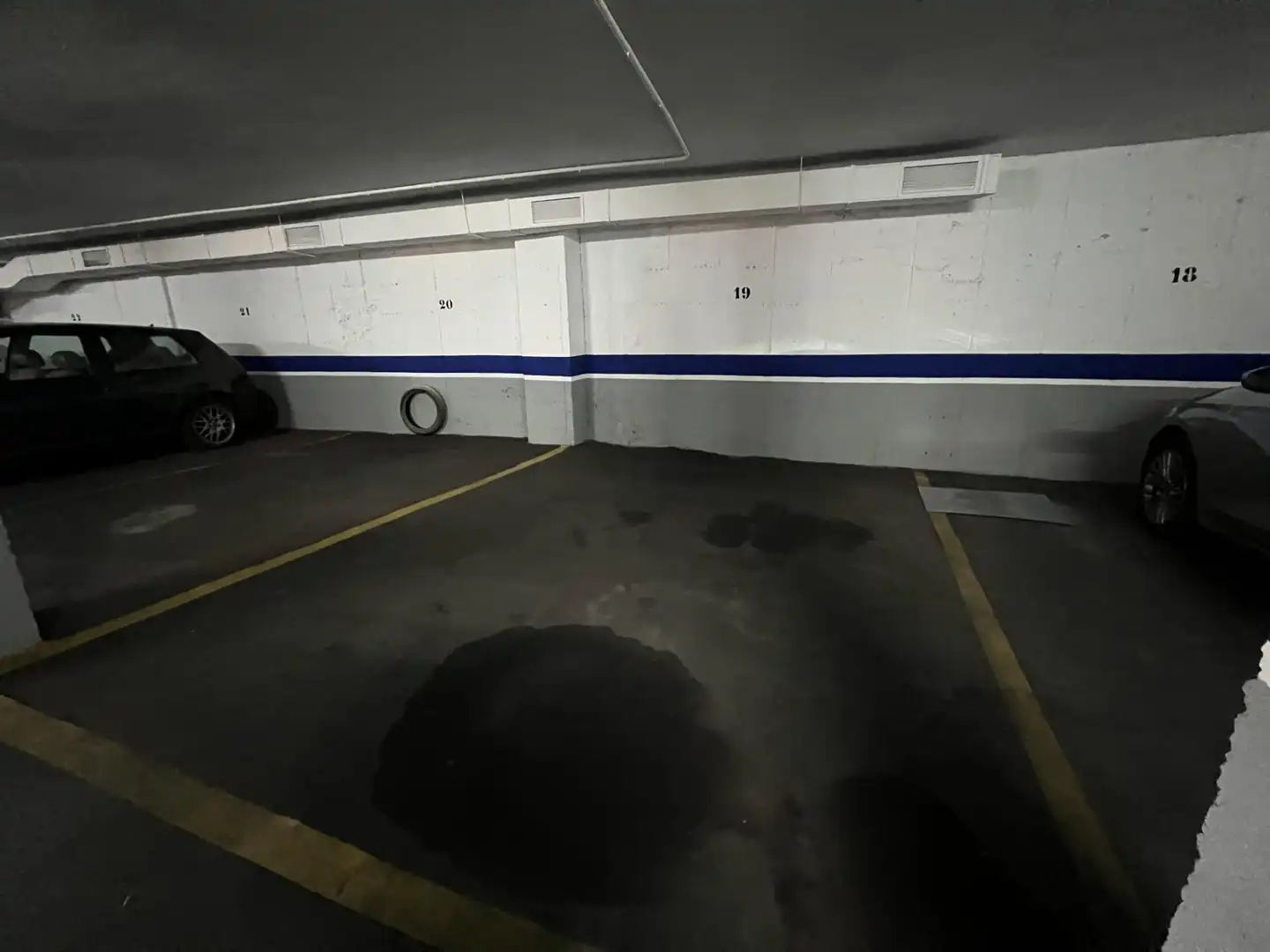 Parkplatz von Wohnung zur Miete in Córdoba