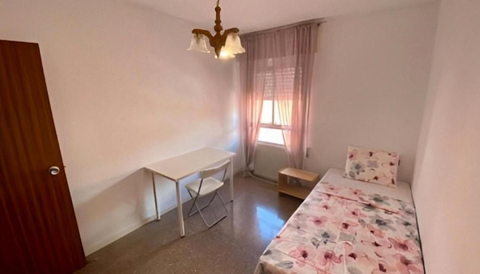 Foto 1 de Pis per a compartir a N/a, Pradolongo, Madrid