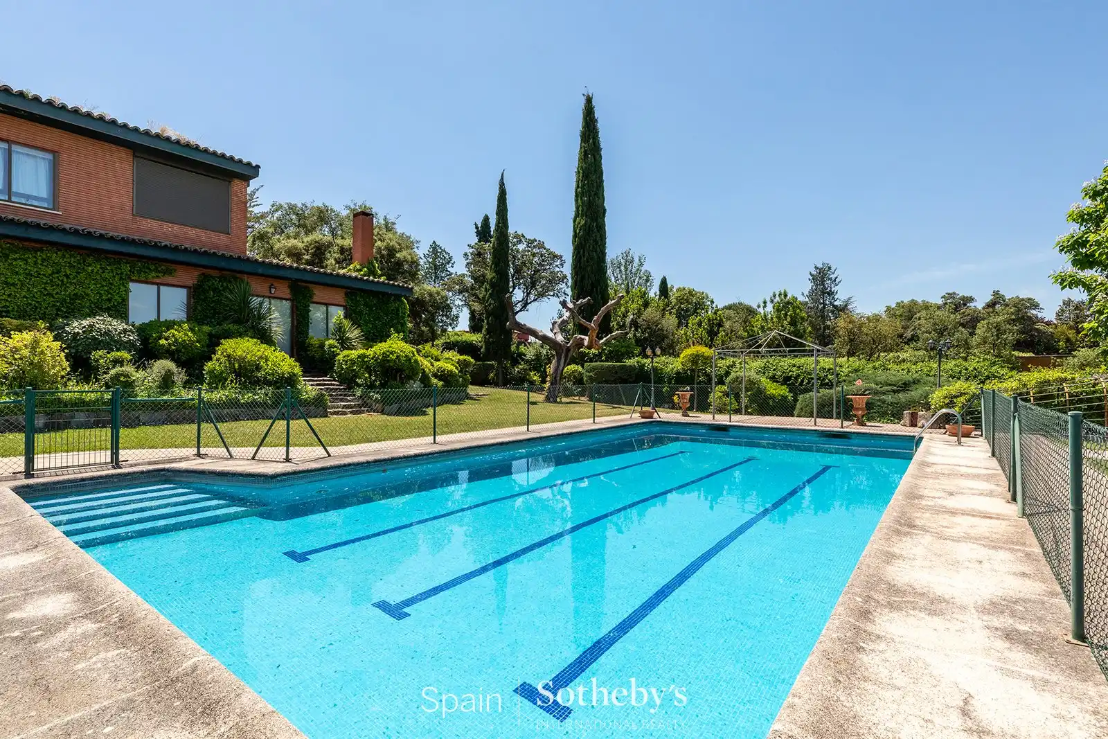 House with pool for sale in Rodano 2, imagen 32