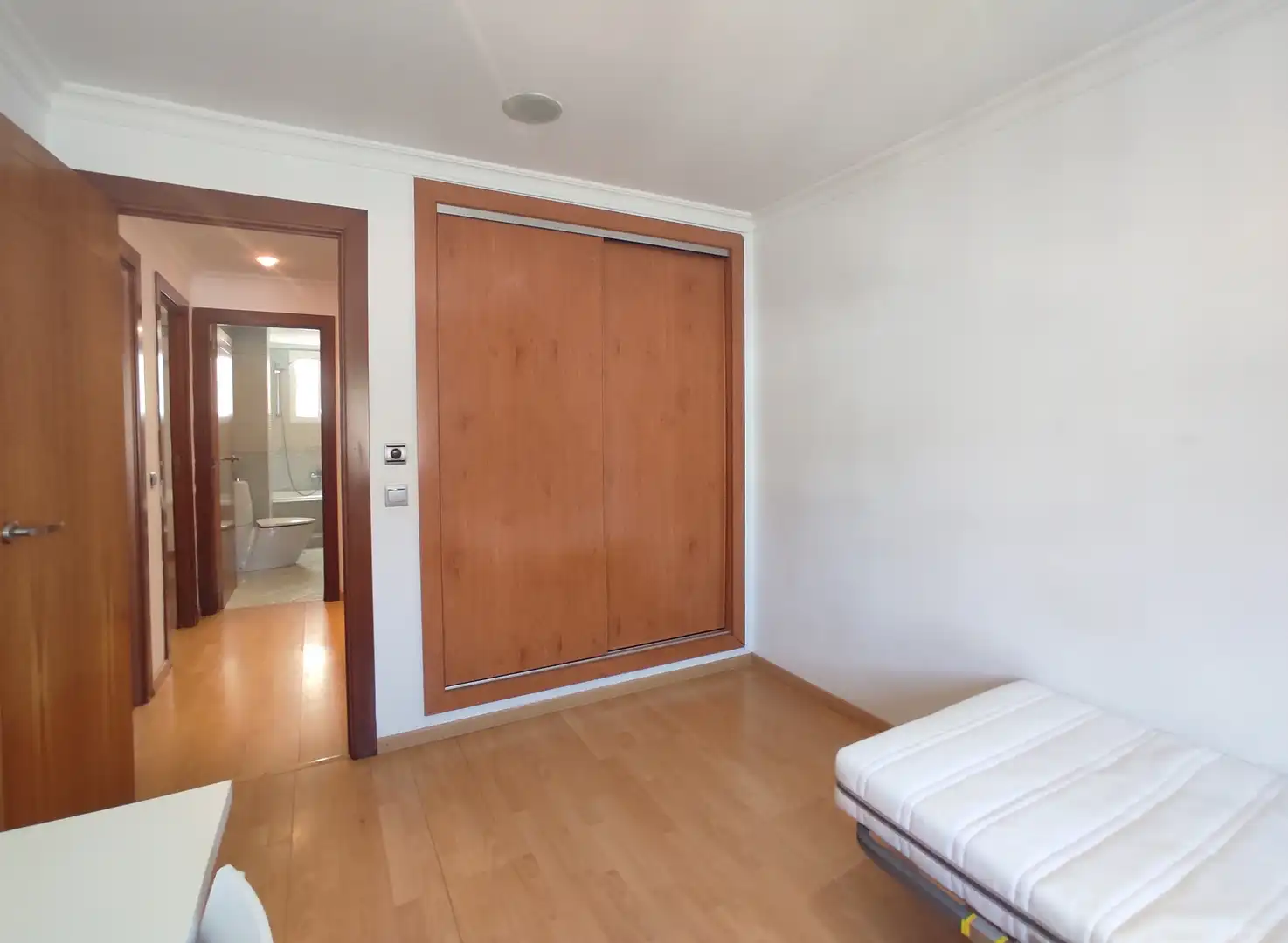 Schlafzimmer von Wohnung zur Miete in Málaga mit Klimaanlage, Möbliert und Waschmaschine