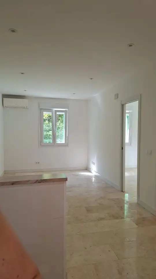 Sala d'estar de Planta baixa en venda en Madrid amb Aire condicionat i Calefacció