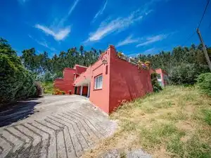 Vista exterior de Casa o xalet en venda en El Rosario amb Jardí privat, Terrassa i Traster