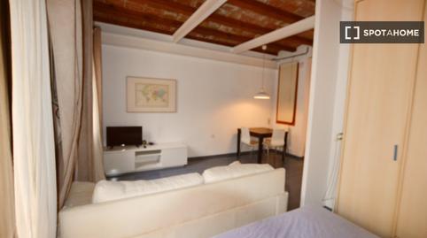 Photo 5 of Study to share in Vila de Gràcia, Barcelona