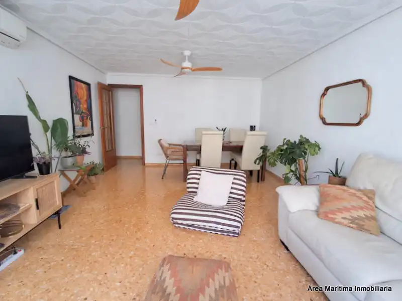 Living room of Flat for rent in Valencia  with Air Conditioner, Heating and Furnished